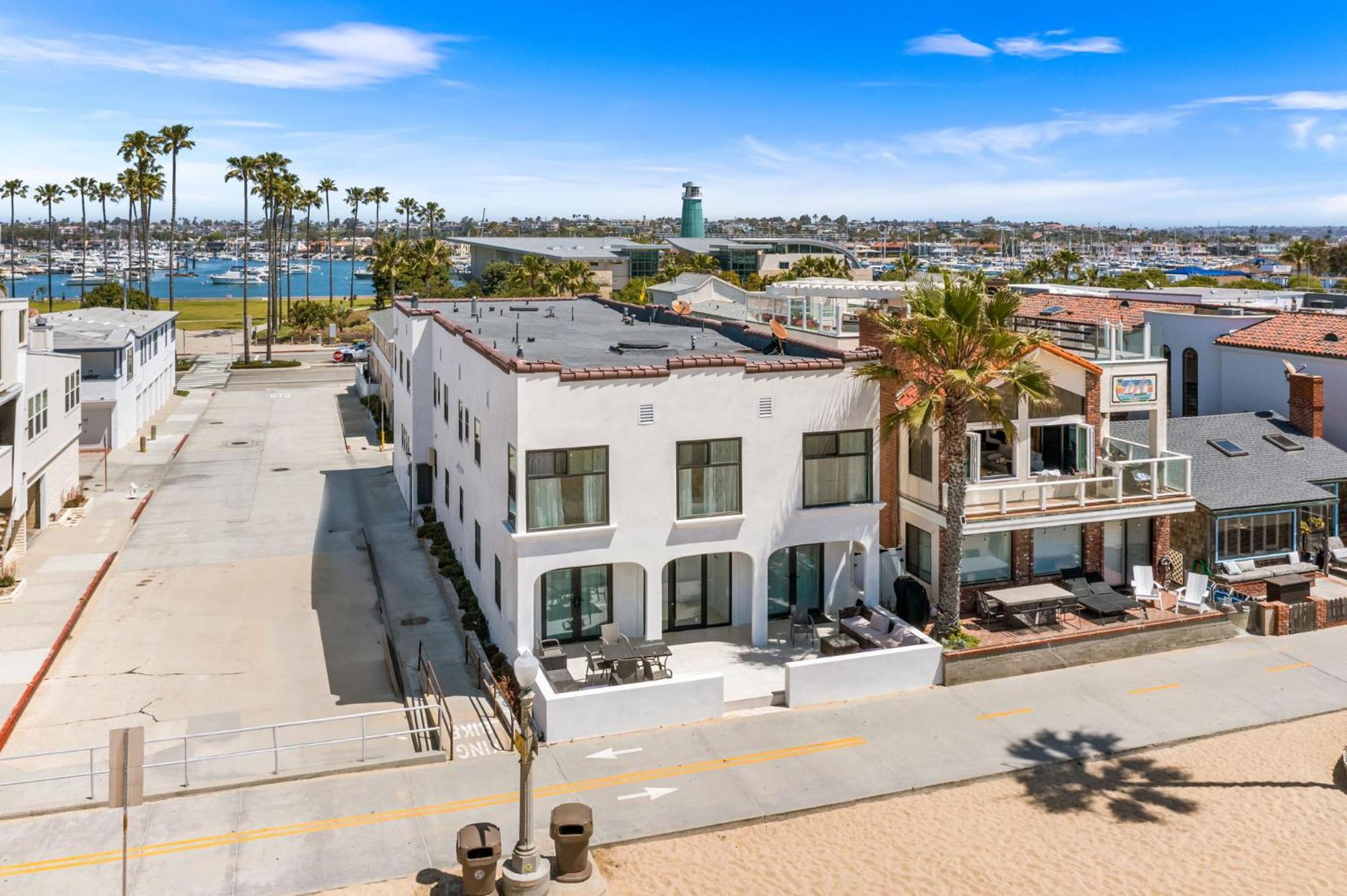 Appartamento 1628 West Oceanfront Oasis 3 Newport Beach Esterno foto